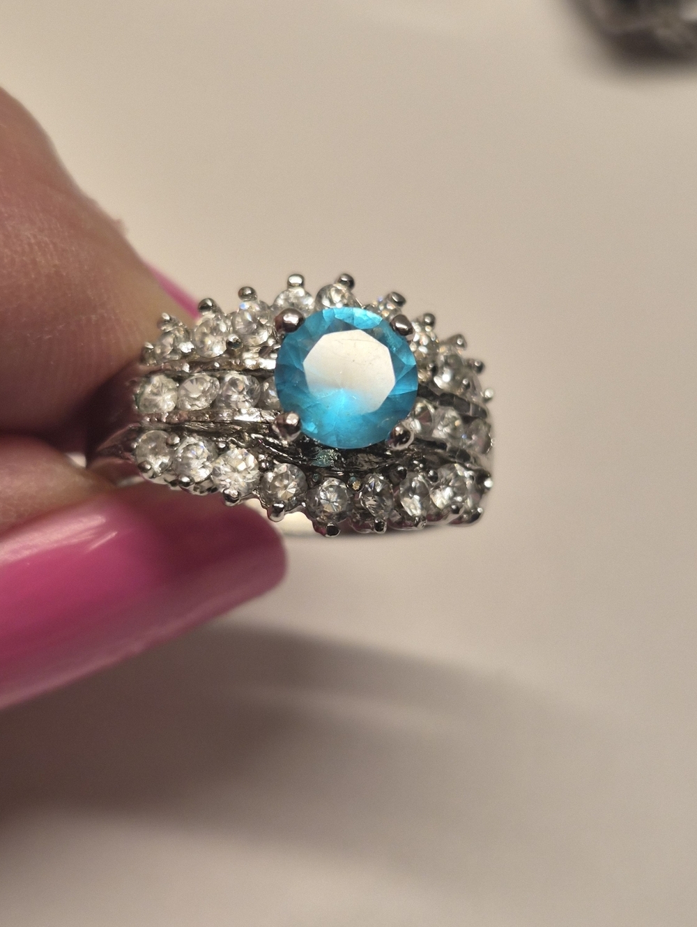 Aqua Blue Halo Crystal Ring Size 7.5 Rhinestone Cluster Statement Sparkle